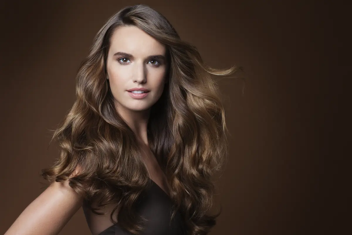 Haaröl gegen trockene Spitzen