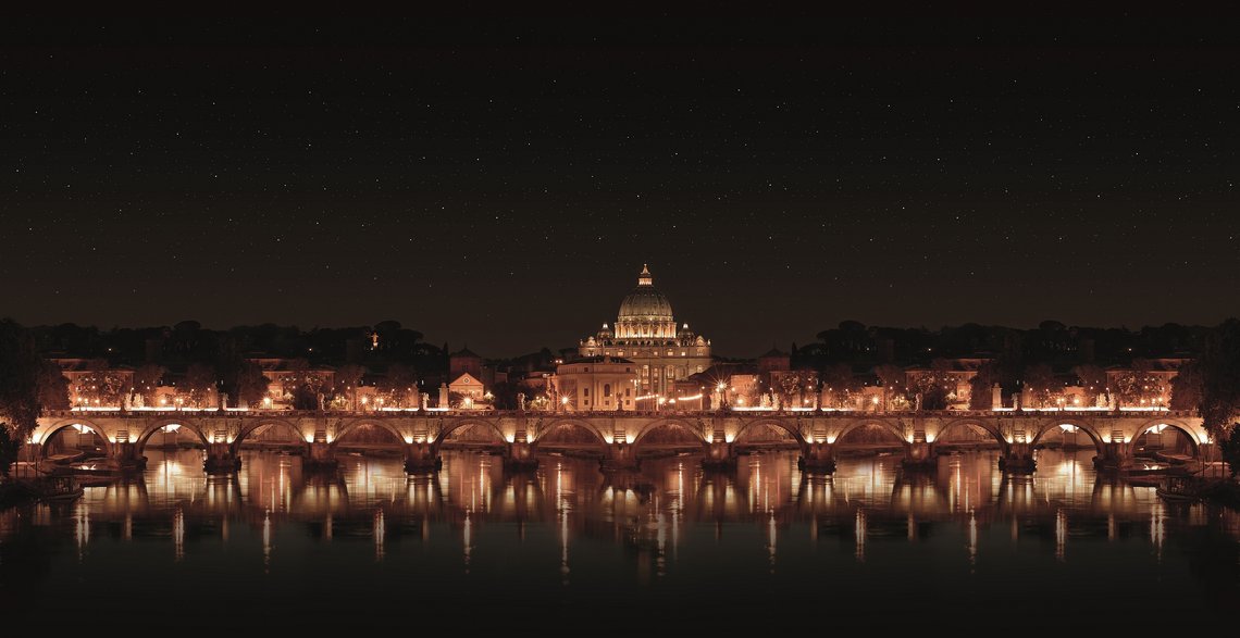 Skyline von Rom bei Nacht