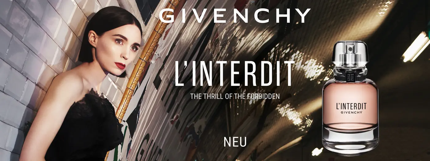 Model, Schriftzug und Flakon