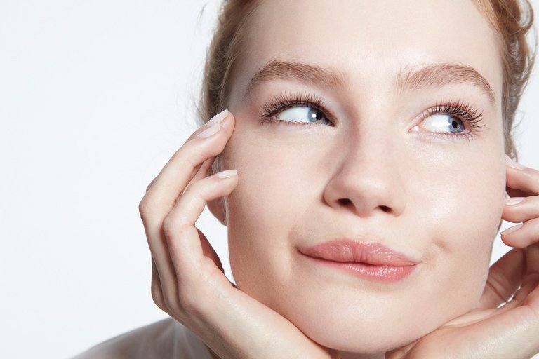 Model Zanna geschminkt