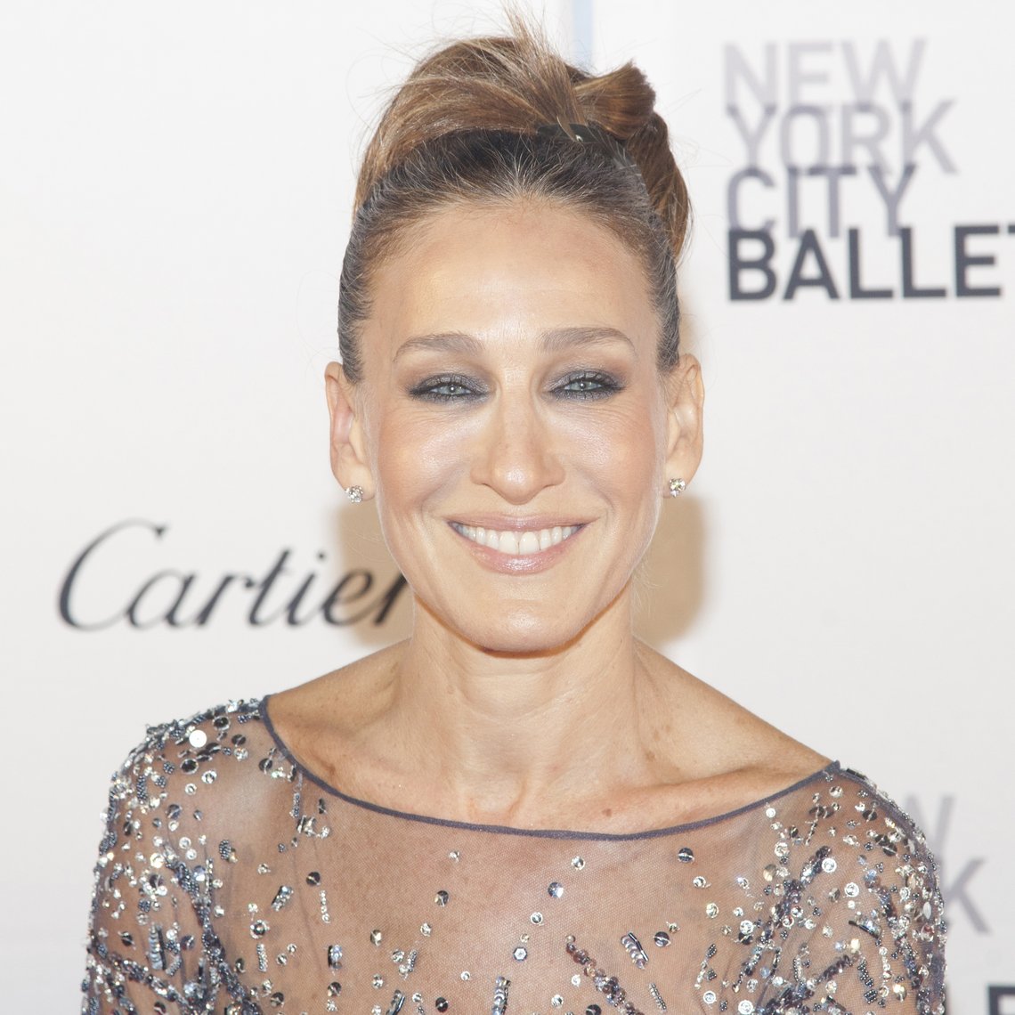 Sarah Jessica Parker lächelt in die Kamera