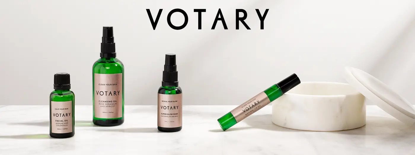 4 Votary Produkte, u.a. die vegane Gesichtsmaske Super Glow Mask