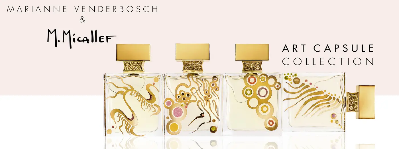 Flakons vor hellem Hintergrund