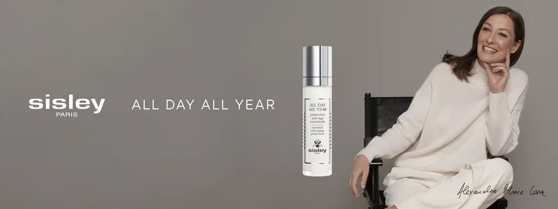 Alexandra Maria Lara präsentiert die neue All Day All Year Gesichtspflege von Sisley Paris 