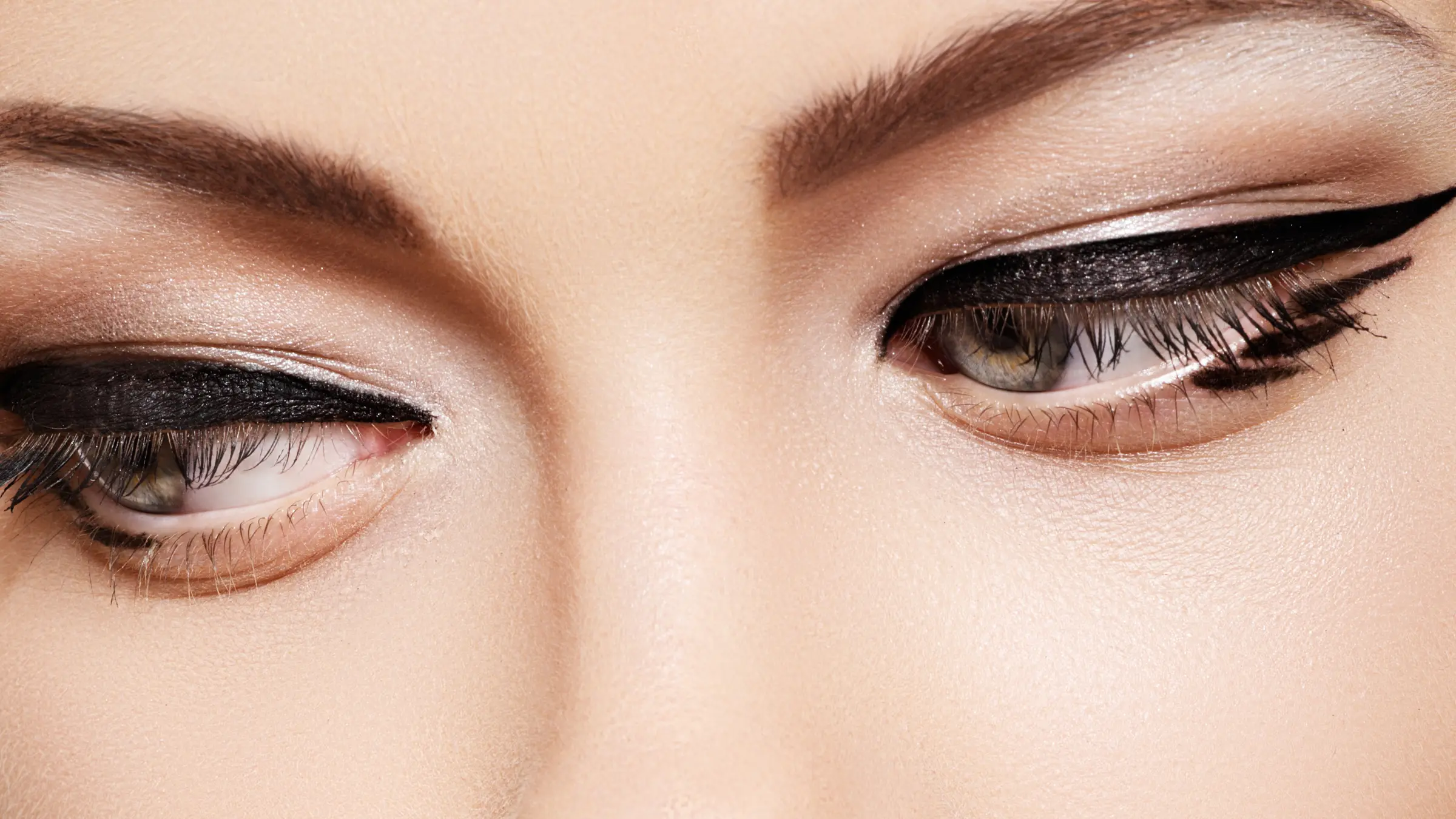 Augen mit Eyeliner