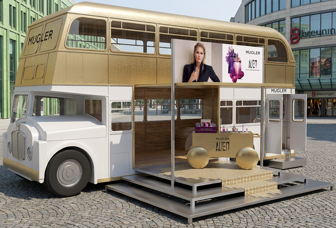 Alien Mugler Bus