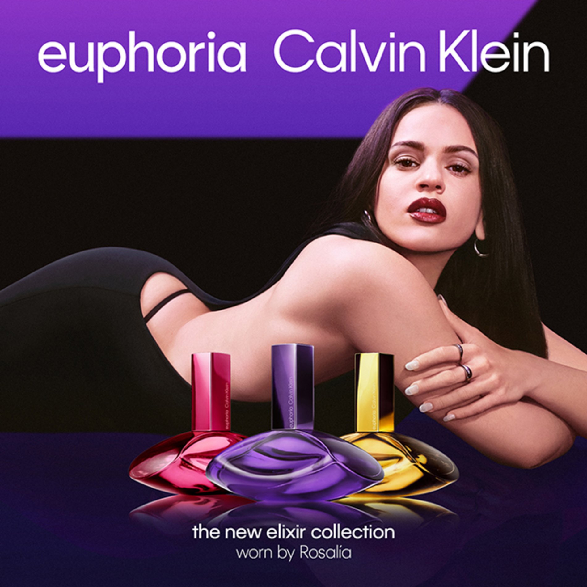 Calvin Klein Euphoria Elixir Kollektion mit drei Duftflakons in Rot, Lila und Gold, präsentiert von Model Rosalía vor violettem Hintergrund