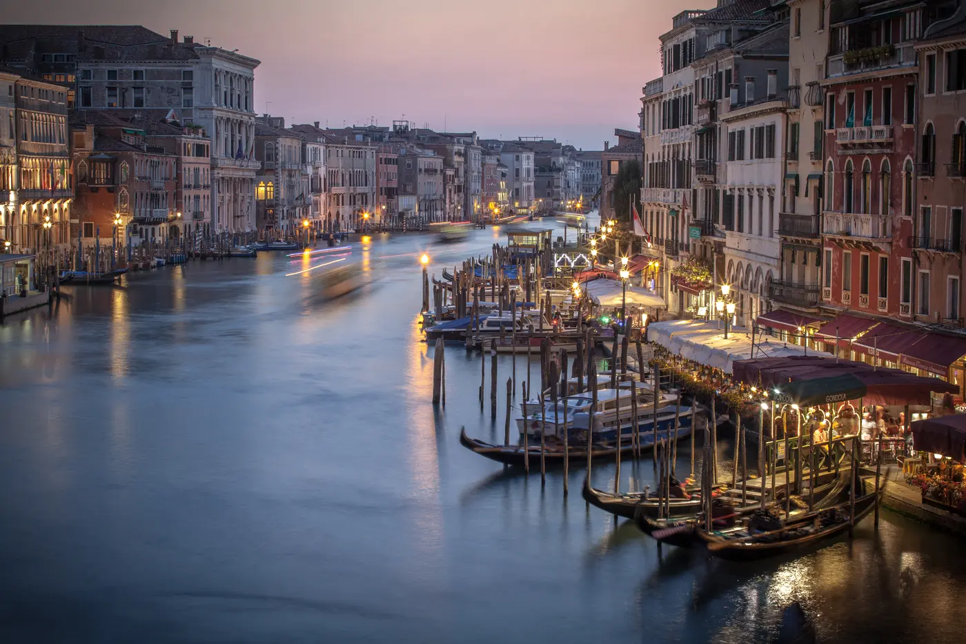 Sicht auf den großen Kanal in Venedig
