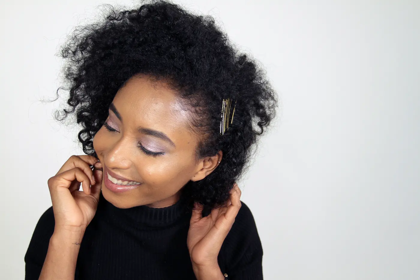 Model mit rosa Augen-Make-up