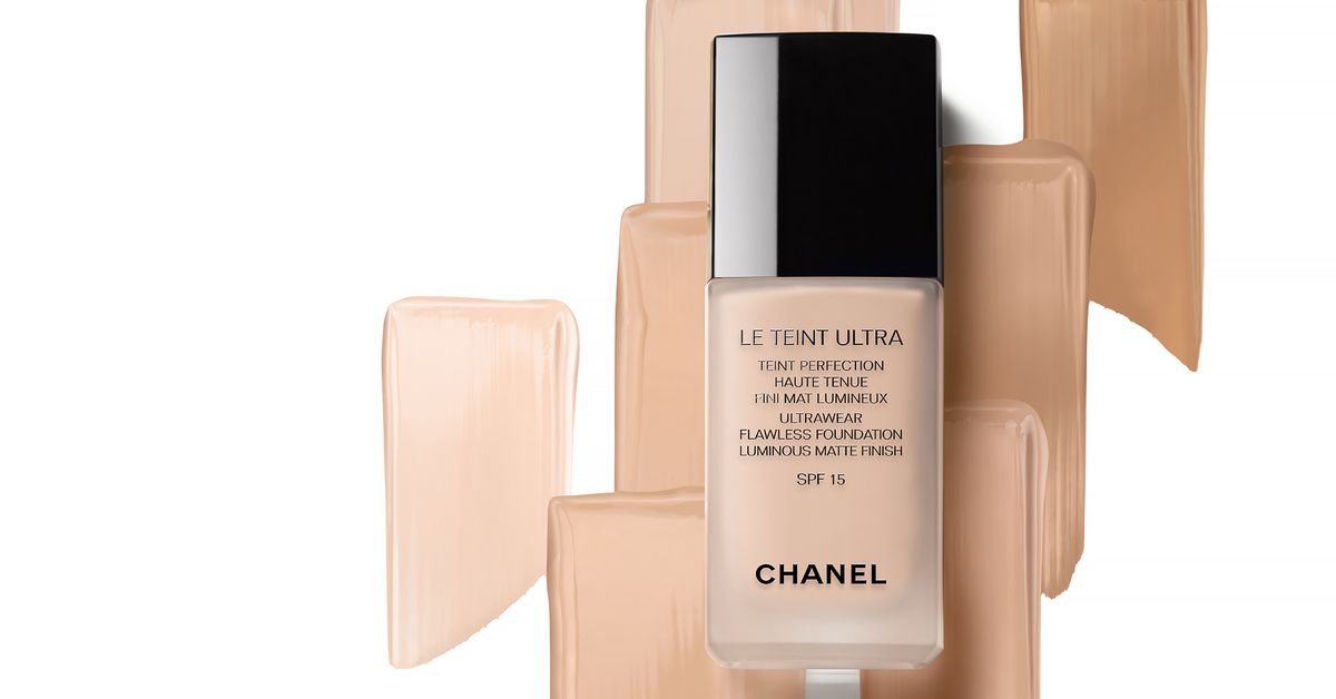 CHANEL, Makeup, Chanel Ultra Le Twins Foundation B5