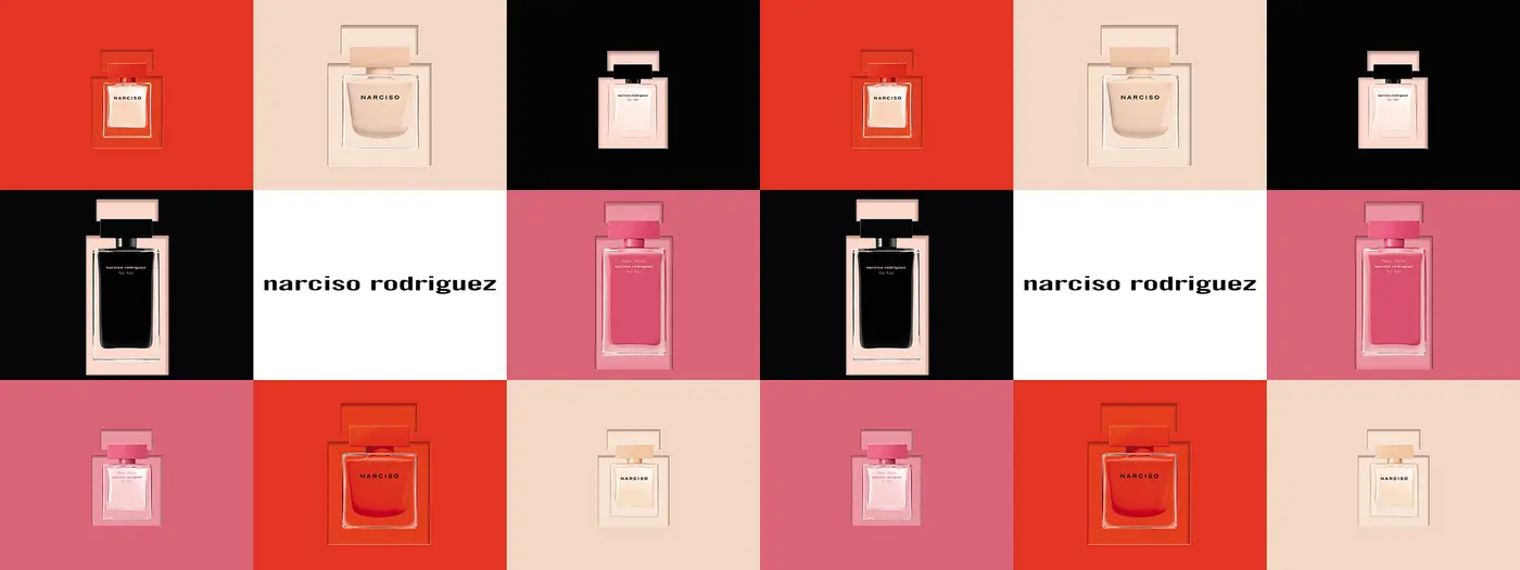 Flakons vor farbigem Hintergrund