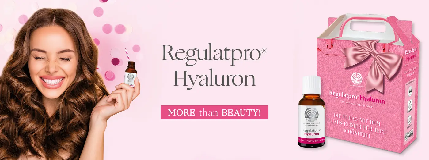 Junge Frau trinkt Beauty Drink: Regulatpro® Hyaluron von Dr. Niedermaier Pharma