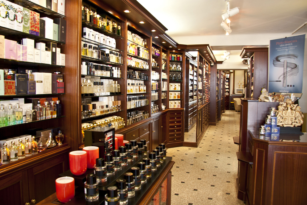 Verkaufsraum der Parfümerie Brückner GmbH