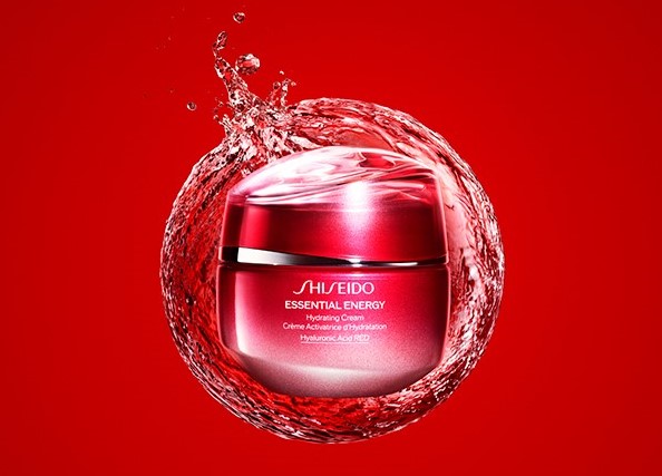 Neue Shiseido Feuchtigkeitspflege Essential Energy in roter Verpackung